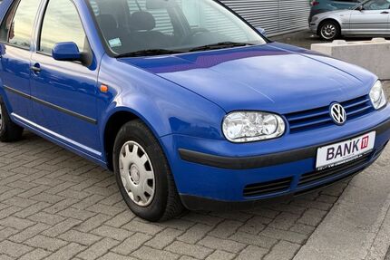 VW Golf 89.000 km 3.000 &euro; Bad-Dürrheim 78073