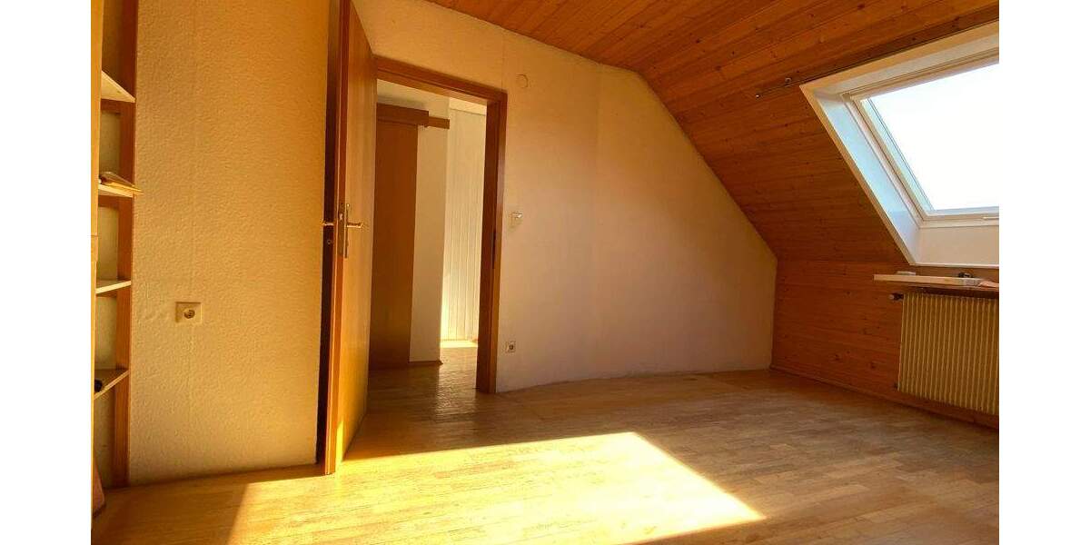 Doppelhaushälfte Rottweil - 5 Zimmer, 128 m&sup2;, 225.000&euro; | Angebot:25691279
