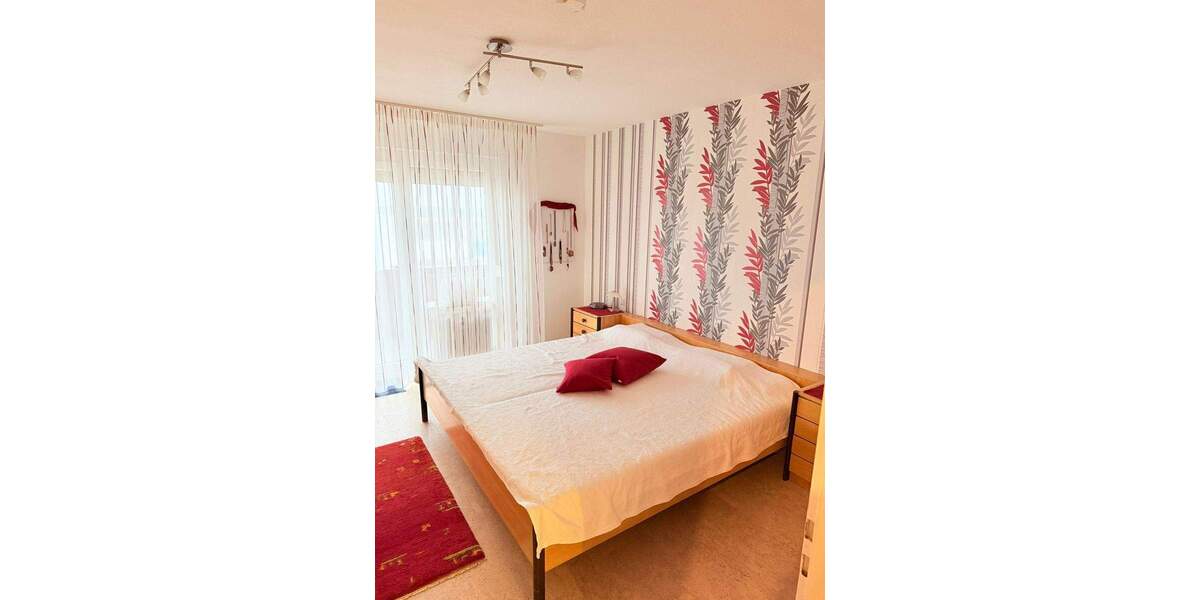 Etagenwohnung Sankt Georgen im Schwarzwald Stadtgebiet - 3 Zimmer, 92 m&sup2;, 164.000&euro; | Angebot:25772981