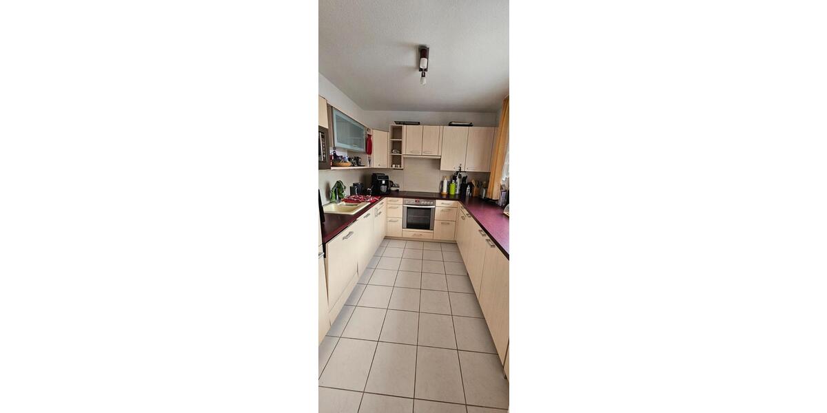 Etagenwohnung Villingen-Schwenningen Schwenningen - 3.5 Zimmer, 92 m&sup2;, 210.000&euro; | Angebot:26851517