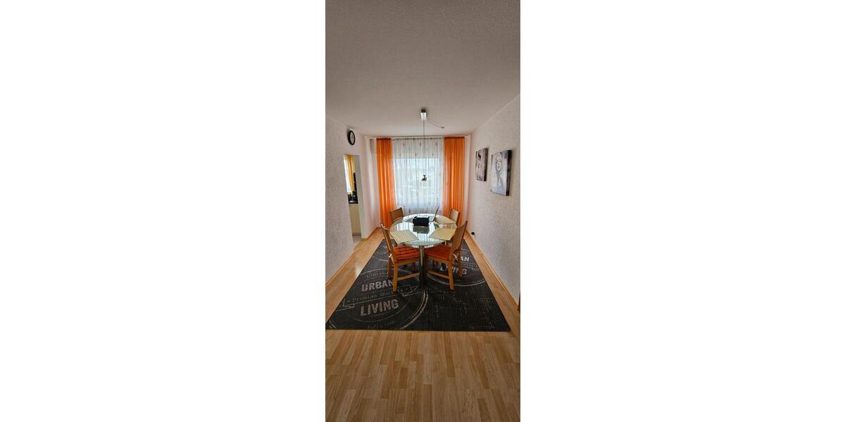 Etagenwohnung Villingen-Schwenningen Schwenningen - 3.5 Zimmer, 92 m&sup2;, 210.000&euro; | Angebot:26851517