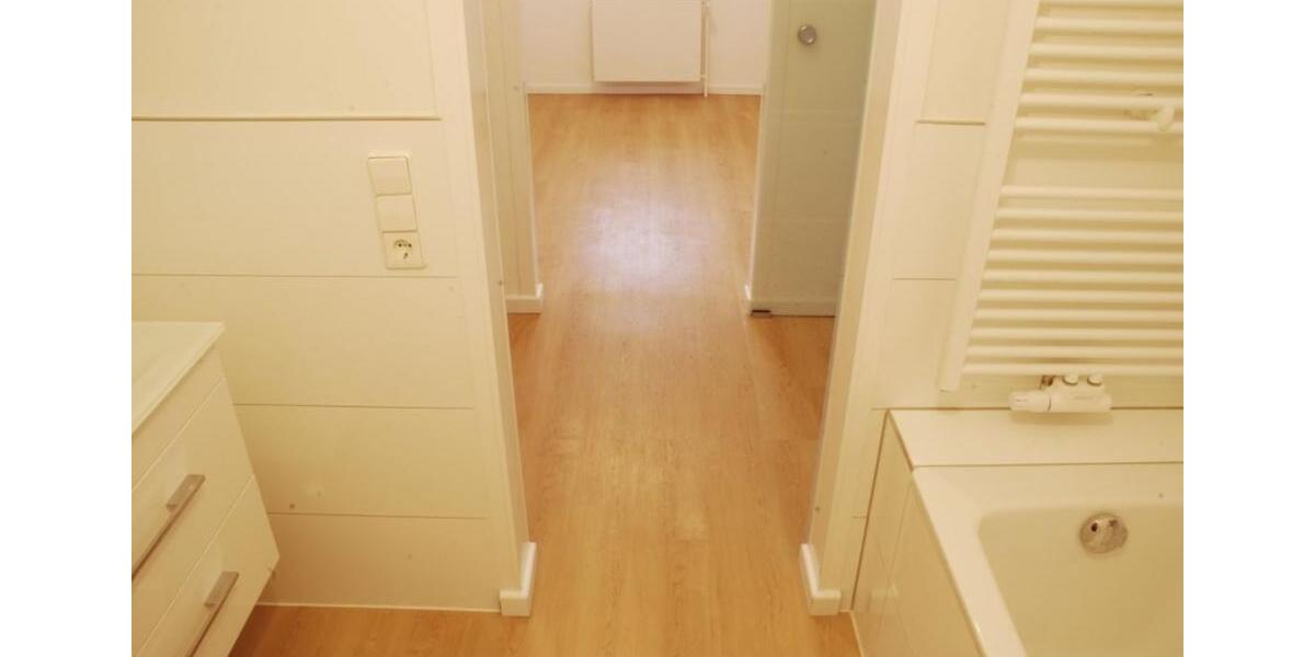 Etagenwohnung Villingen-Schwenningen Schwenningen - 1 Zimmer, 46 m&sup2;, 420&euro; | Angebot:25365025