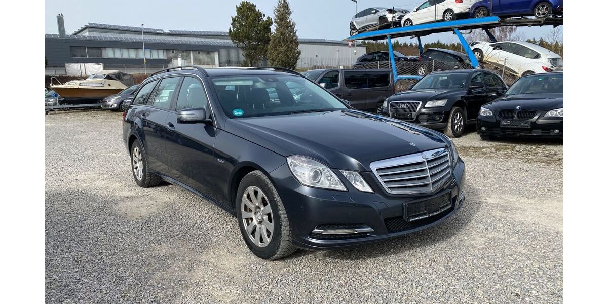 Mercedes-Benz E 200 264.000 km 4.190 &euro; Schwenningen 78056