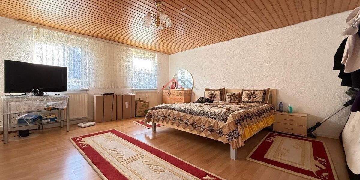 Etagenwohnung Tuttlingen - 5 Zimmer, 134 m&sup2;, 169.000&euro; | Angebot:25733269