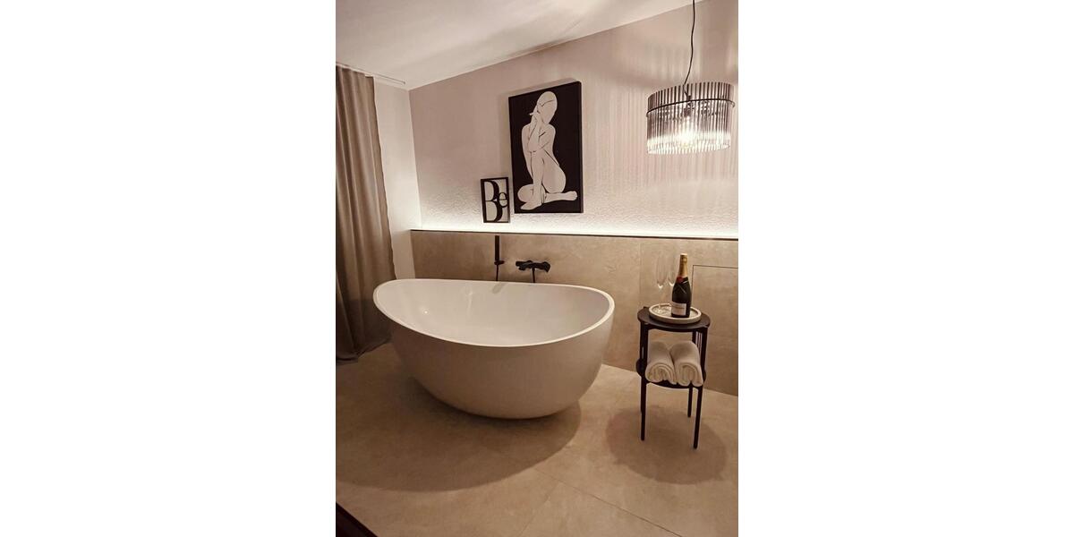 Einfamilienhaus Trossingen - 2.5 Zimmer, 80 m&sup2;, 1.150&euro; | Angebot:25860237