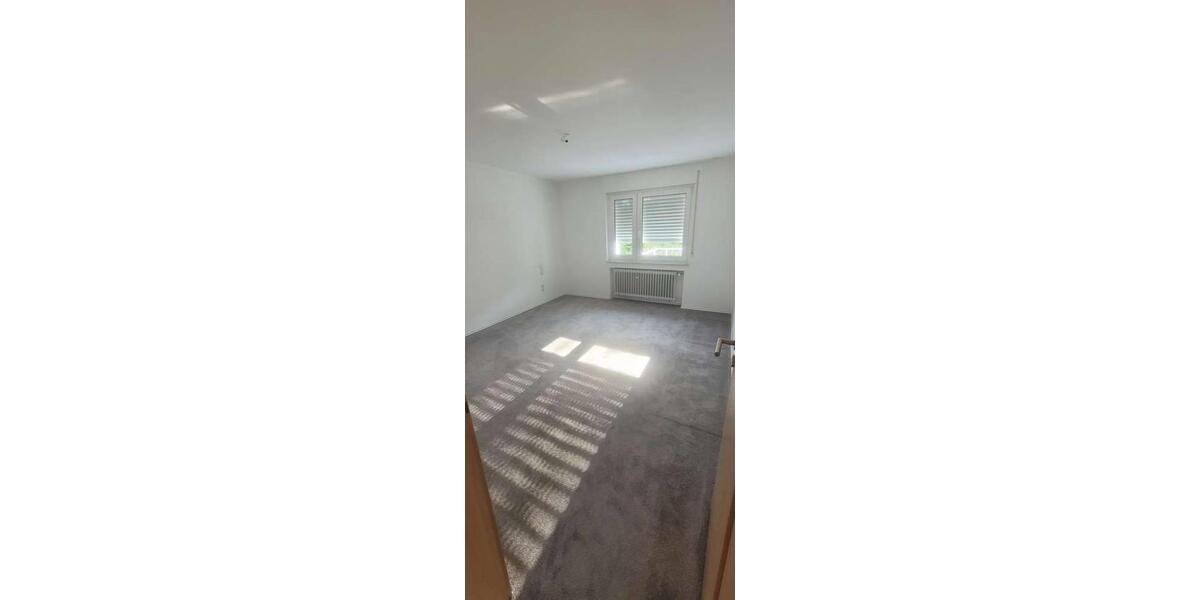 Reihenhaus Villingen-Schwenningen Schwenningen - 8 Zimmer, 209 m&sup2;, 599.000&euro; | Angebot:27242779