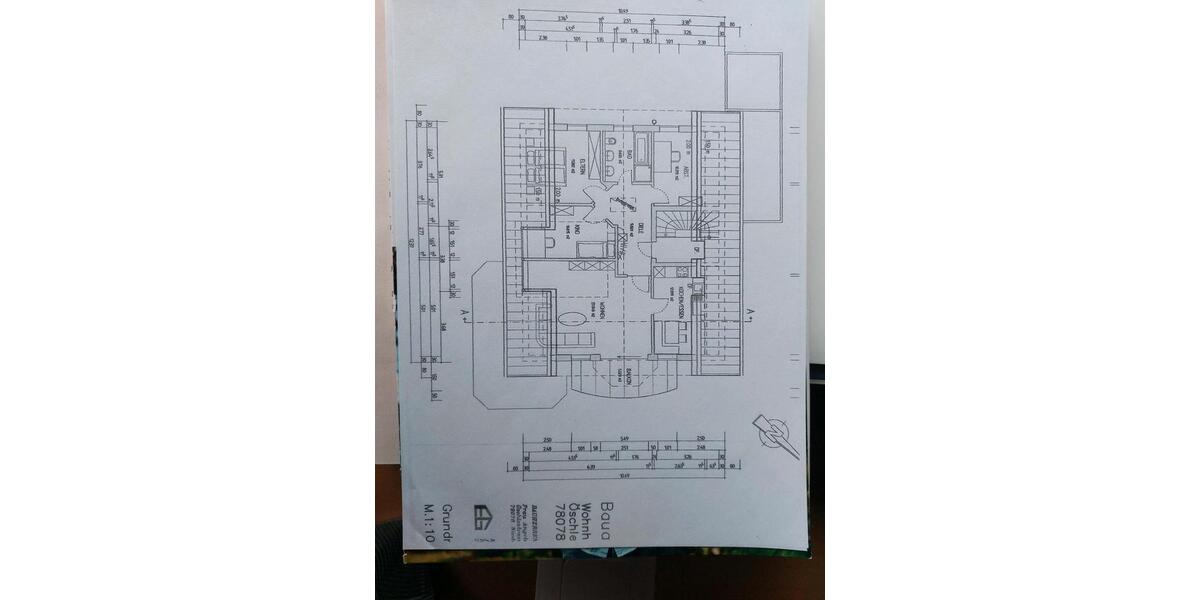 Dachgeschoßwohnung Niedereschach - 4 Zimmer, 90 m&sup2;, 210.000&euro; | Angebot:23230903