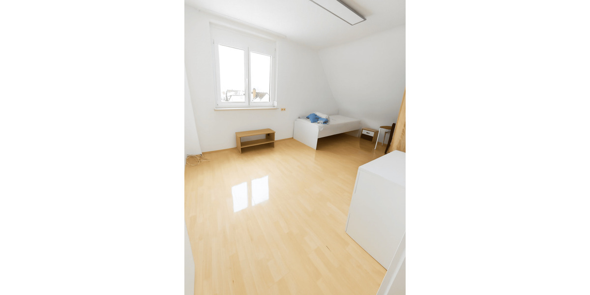 Etagenwohnung Villingen-Schwenningen Schwenningen - 3 Zimmer, 76 m&sup2;, 210.000&euro; | Angebot:26786446