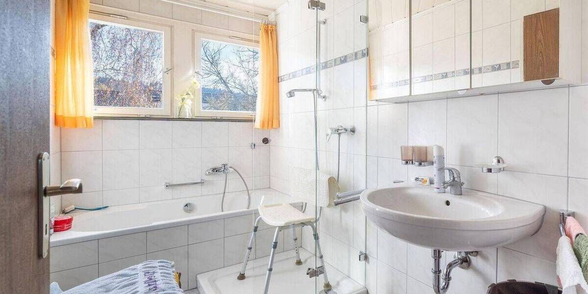 Mehrfamilienhaus, Wohnhaus Deißlingen Lauffen - 1 Zimmer, 434 m&sup2;, 640.000&euro; | Angebot:25755162