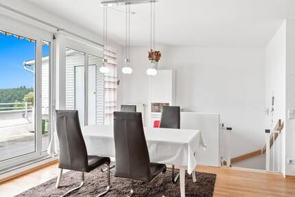 Wohnung Tuttlingen - 4 Zimmer, 136 m&sup2;, 1.450&euro; | Angebot:23617079