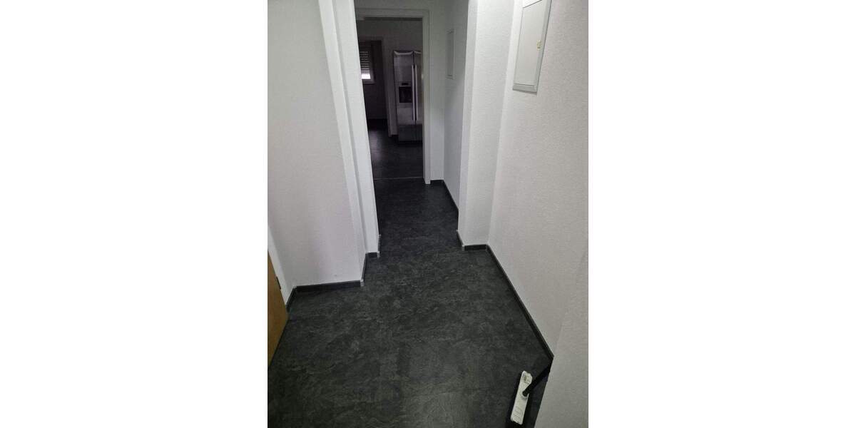 Etagenwohnung Wellendingen - 3 Zimmer, 90 m&sup2;, 950&euro; | Angebot:25678973