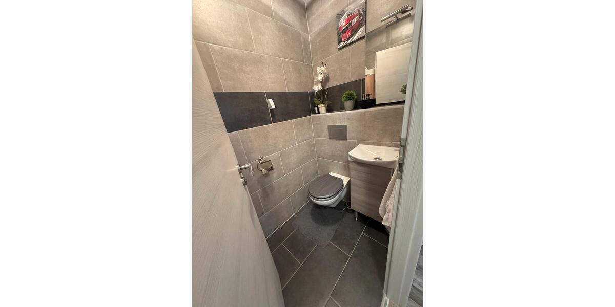 Etagenwohnung Villingen-Schwenningen Schwenningen - 4.5 Zimmer, 91 m&sup2;, 289.000&euro; | Angebot:25422595