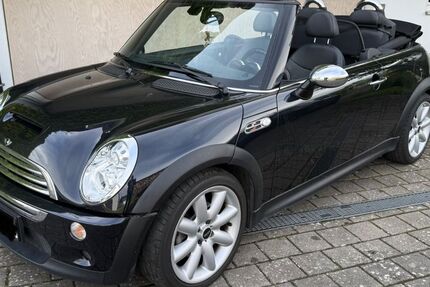 Mini Cooper S Cabrio 47.000 km 9.900 &euro; Wurmlingen 78573
