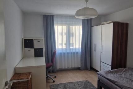 Wohnung Villingen-Schwenningen Schwenningen - 1 Zimmer, 14 m&sup2;, 270&euro; | Angebot:25989277
