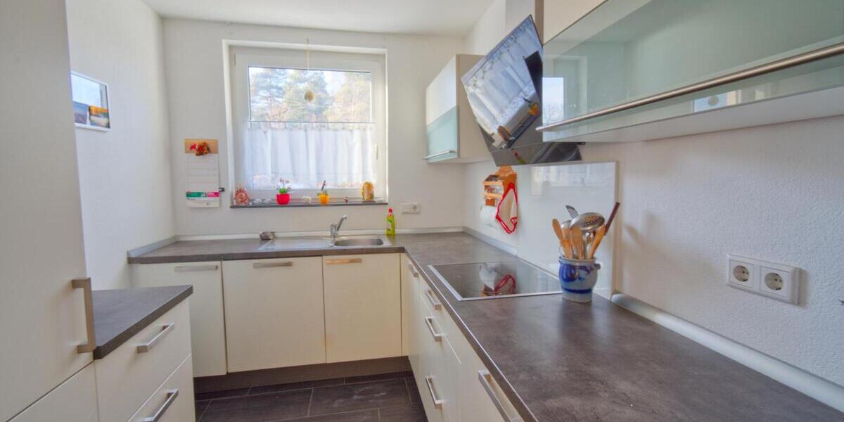 Moderne 2,5-Zimmer-Wohnung mit Balkon, Fußbodenheizung & Aufzug – naturnah gelegen - Etagenwohnung Villingen-Schwenningen Schwenningen | Angebot:24521054