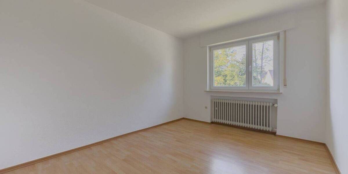 Mehrfamilienhaus, Wohnhaus Deißlingen - 7 Zimmer, 176 m&sup2;, 409.000&euro; | Angebot:25691602