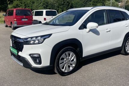 Suzuki (SX4) S-Cross 36.739 km 19.900 &euro; Oberndorf 78727
