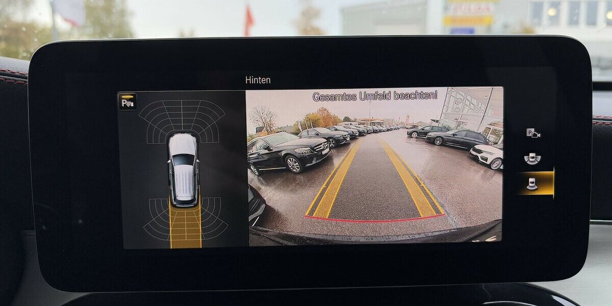 Mercedes-Benz GLC 43 AMG PANORAMA/KAMERA/NAVI/LUFTFED./1.HAND 46.662 km 49.900 &euro; Villingen-Schwenningen 78054