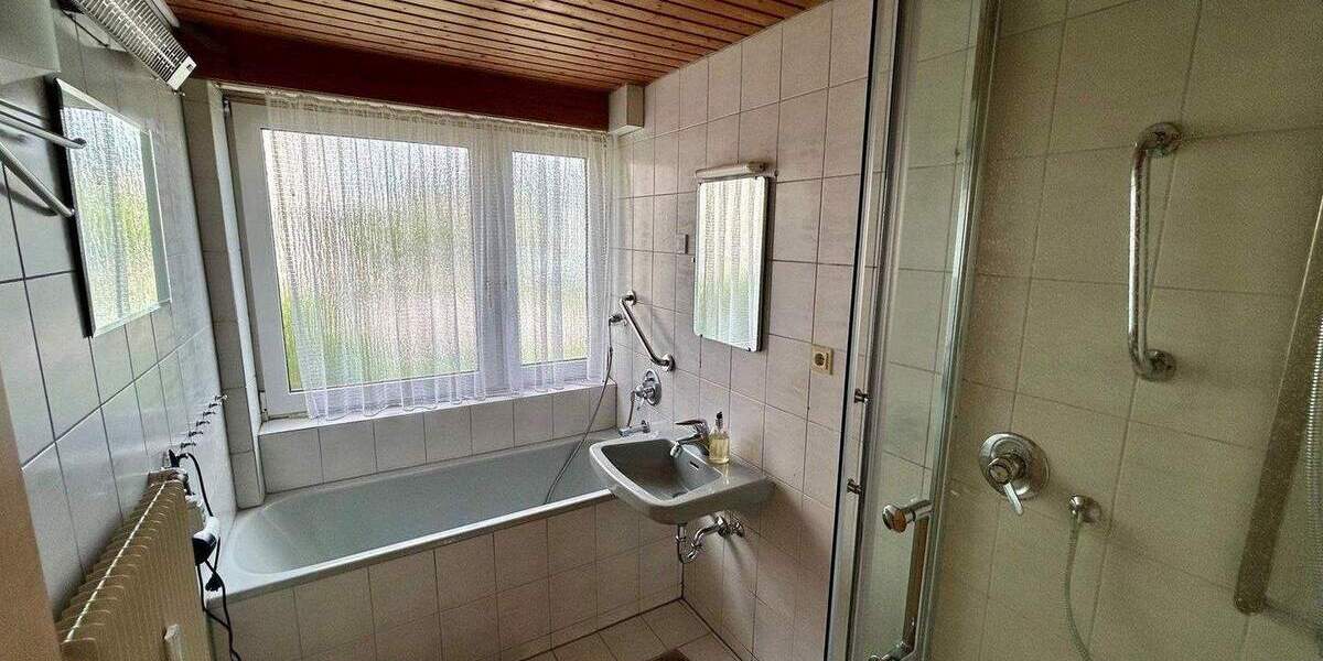 Einfamilienhaus Bad Dürrheim - 1 Zimmer, 247 m&sup2;, 980.000&euro; | Angebot:25716383