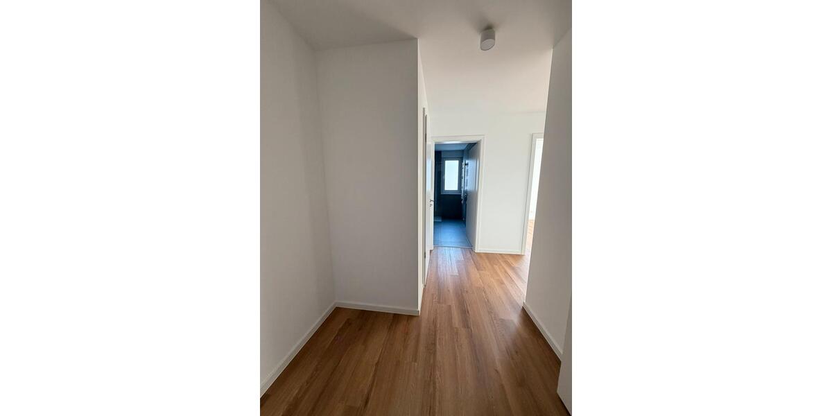 Etagenwohnung Sankt Georgen im Schwarzwald - 3 Zimmer, 76 m&sup2;, 950&euro; | Angebot:25713684