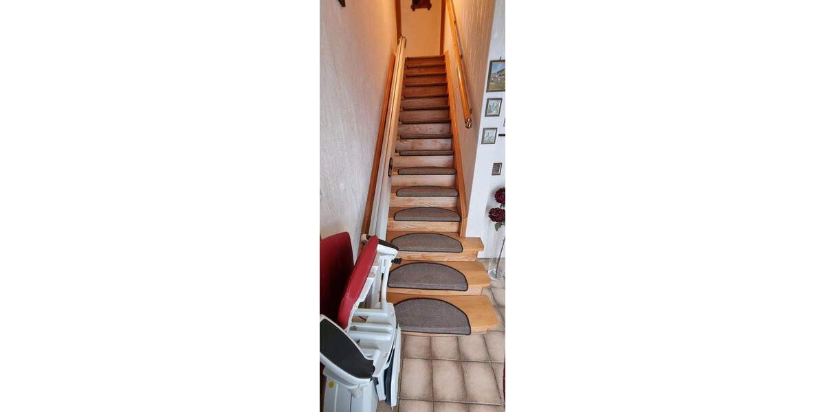 Einfamilienhaus Rottweil-Göllsdorf Göllsdorf - 6 Zimmer, 130 m&sup2;, 300.000&euro; | Angebot:25654264