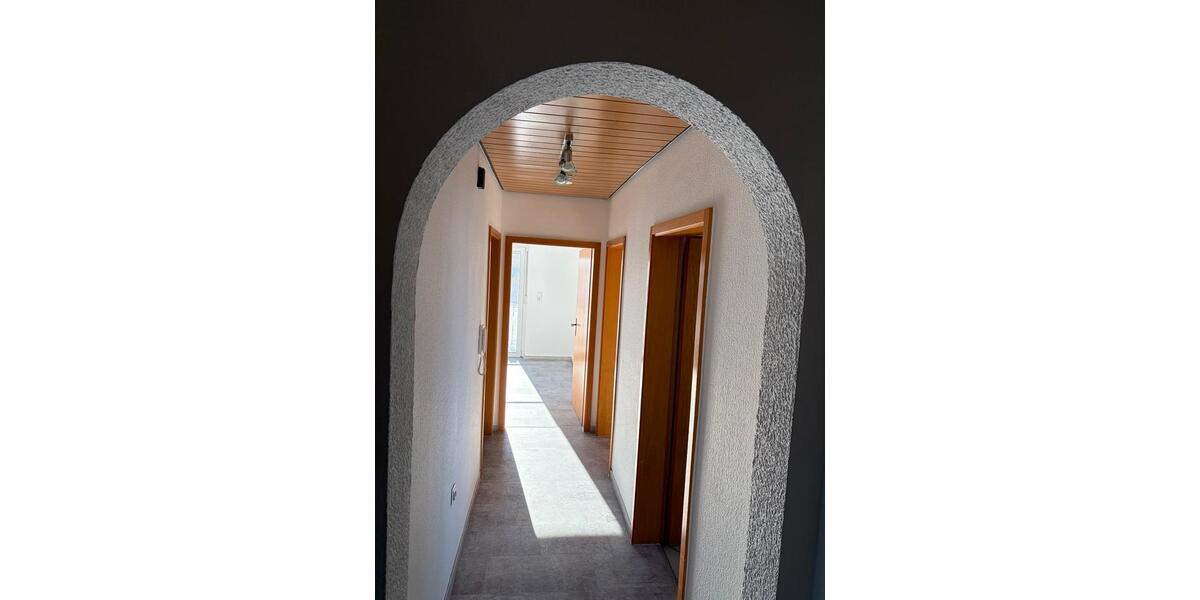 Etagenwohnung Weilen unter den Rinnen - 4.5 Zimmer, 110 m&sup2;, 700&euro; | Angebot:25165003