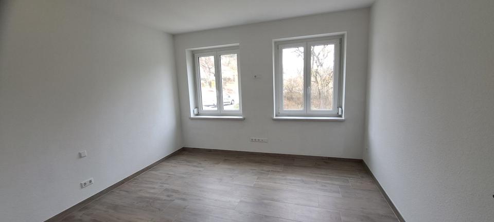 Erdgeschoßwohnung Epfendorf - 3 Zimmer, 91 m&sup2;, 950&euro; | Angebot:25783456