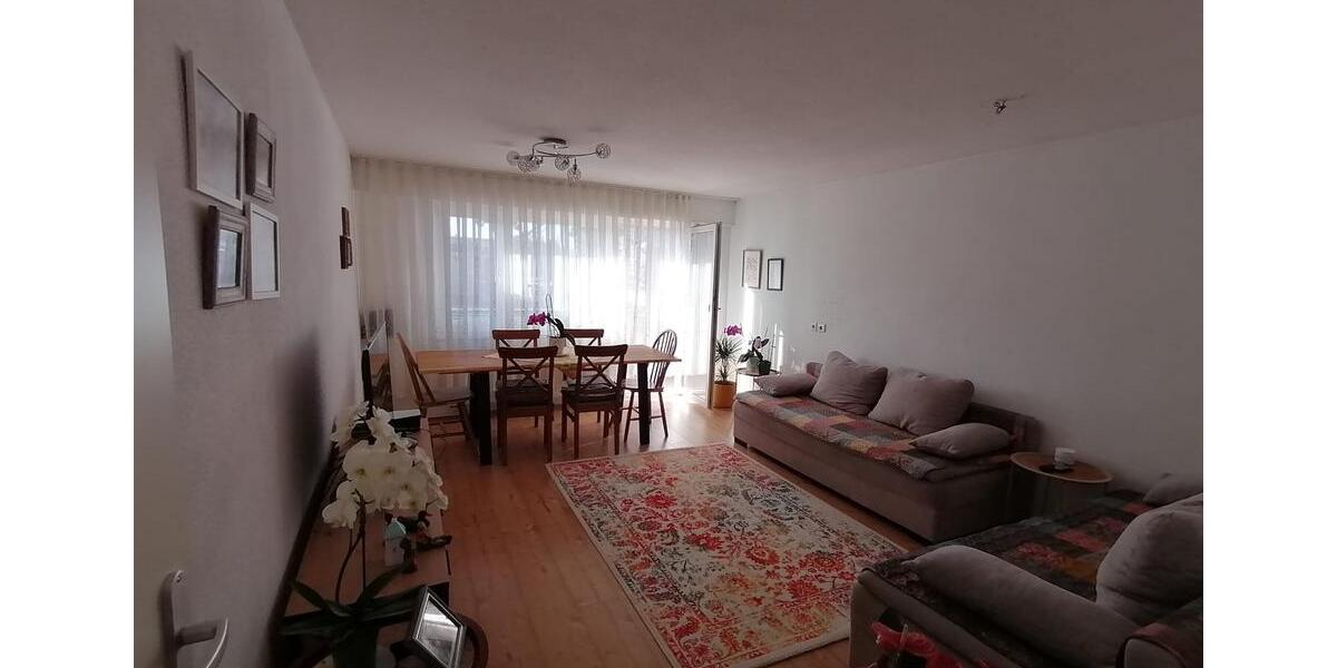 Etagenwohnung Rottweil - 3.5 Zimmer, 85 m&sup2;, 750&euro; | Angebot:25106609