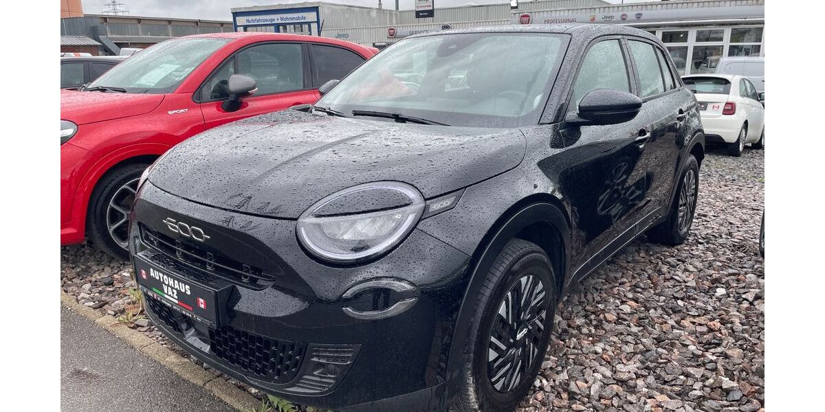 Fiat 600 31.500 km 23.300 &euro; Villingen-Schwenningen 78052