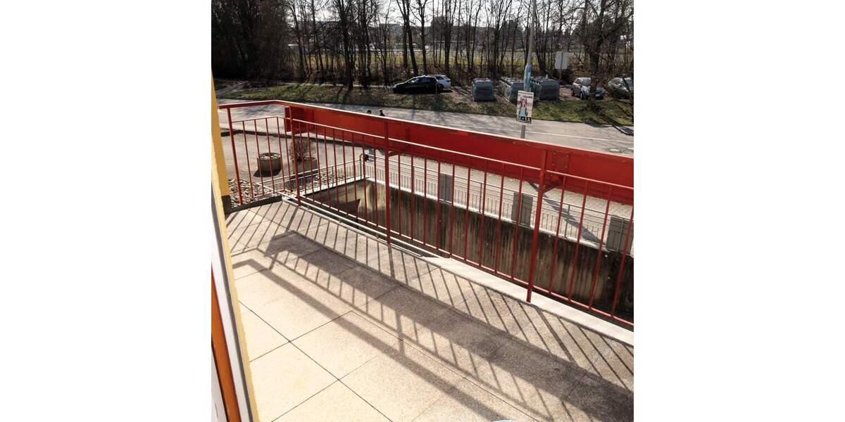 Etagenwohnung Oberndorf am Neckar Lindenhof - 3 Zimmer, 95 m&sup2;, 187.500&euro; | Angebot:25815058