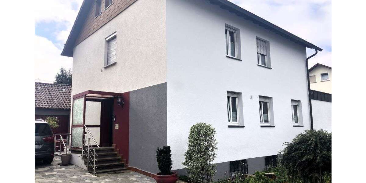 Etagenwohnung Spaichingen - 5 Zimmer, 130 m&sup2;, 295.000&euro; | Angebot:25513470