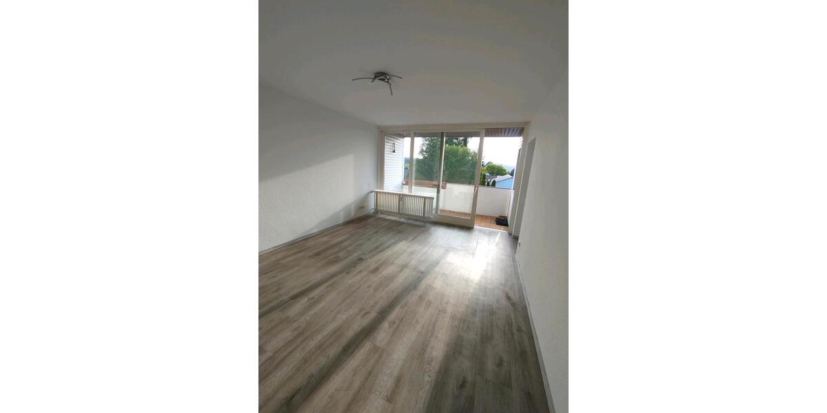 Dachgeschoßwohnung Tuttlingen - 1 Zimmer, 29 m&sup2;, 595&euro; | Angebot:25452053
