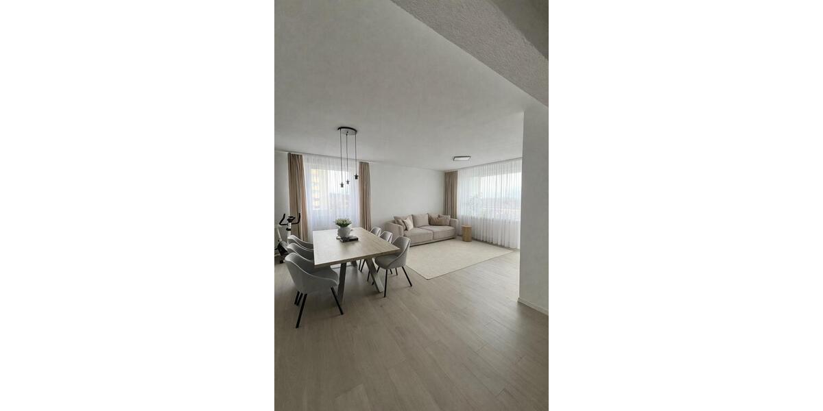 Etagenwohnung Villingen-Schwenningen Schwenningen - 3.5 Zimmer, 95 m&sup2;, 300.000&euro; | Angebot:25994631