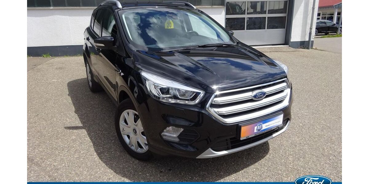 Ford Kuga 122.071 km 13.900 &euro; Villingen-Schwenningen 78052