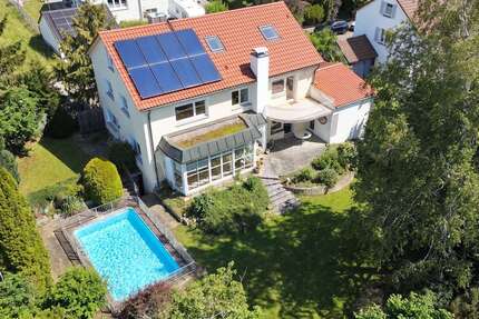 Haus Tuttlingen - 9.5 Zimmer, 264 m&sup2;, 698.000&euro; | Angebot:26683596
