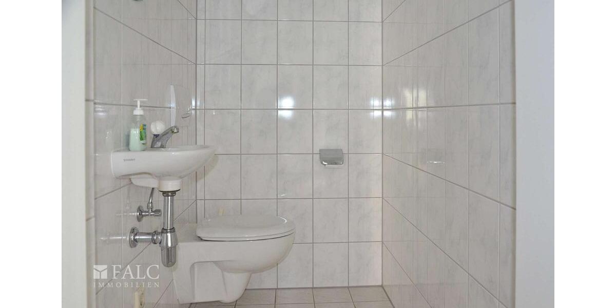 Gewerbeobjekt Tuttlingen - 3.500&euro; | Angebot:23573410