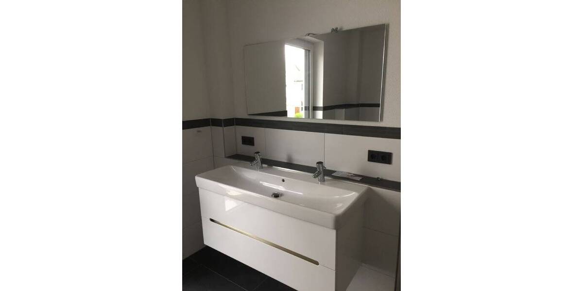 Etagenwohnung Villingen-Schwenningen Schwenningen - 2 Zimmer, 72 m&sup2;, 800&euro; | Angebot:25669184