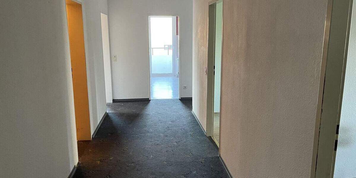 Etagenwohnung Tuttlingen - 4 Zimmer, 101 m&sup2;, 219.000&euro; | Angebot:25815680