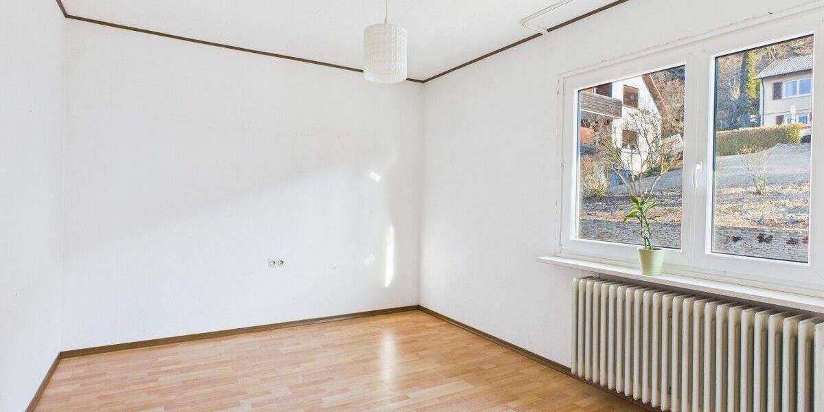 Einfamilienhaus Rottweil / Neufra Neufra - 5 Zimmer, 108 m&sup2;, 220.000&euro; | Angebot:25820685