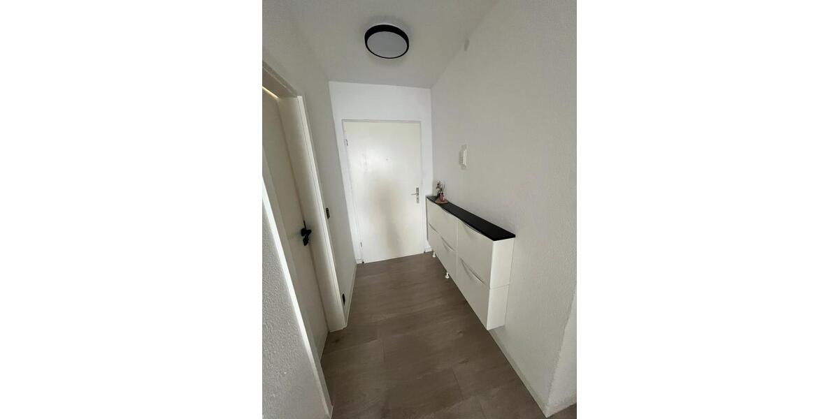 Etagenwohnung Villingen-Schwenningen Schwenningen - 3.5 Zimmer, 95 m&sup2;, 300.000&euro; | Angebot:25994631