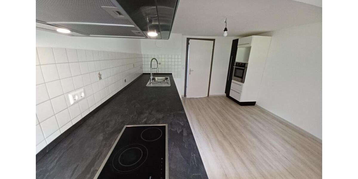 Etagenwohnung Bonndorf im Schwarzwald - 2 Zimmer, 85 m&sup2;, 690&euro; | Angebot:25873576