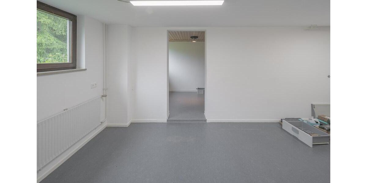 Gewerbeobjekt Villingen-Schwenningen Schwenningen - 750&euro; | Angebot:26592773