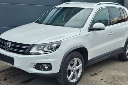VW Tiguan 164.000 km 12.350 &euro; Aldingen 78554