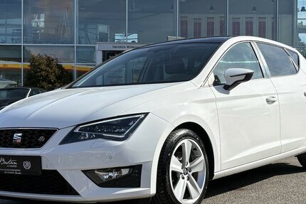 Seat Leon 1.4 TSI FR NAVIGATION/PANORAMA/SHZ/1.HAND 99.990 km 12.900 &euro; Villingen-Schwenningen 78054