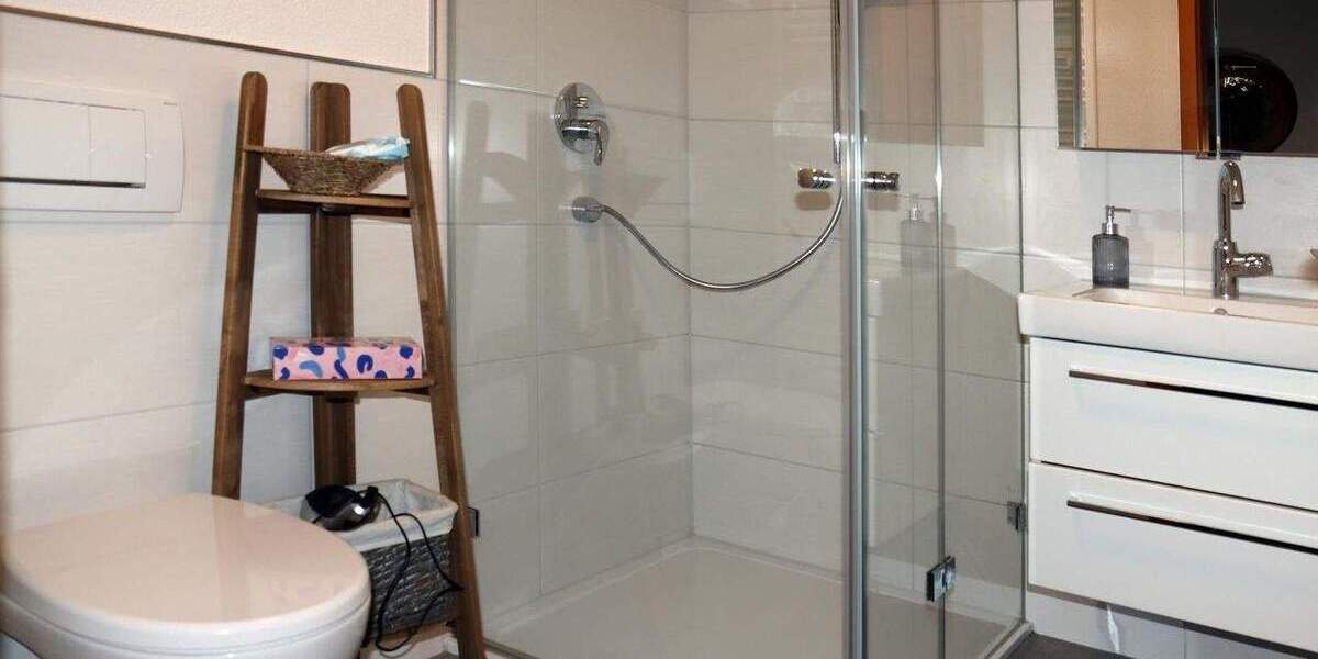 Einfamilienhaus Reichenbach am Heuberg - 9 Zimmer, 210 m&sup2;, 469.000&euro; | Angebot:25821213