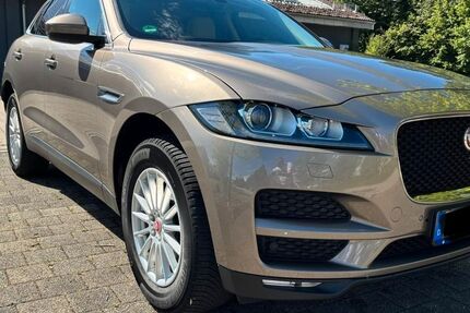 Jaguar F-Pace 91.000 km 20.999 &euro; Rottweil 78627
