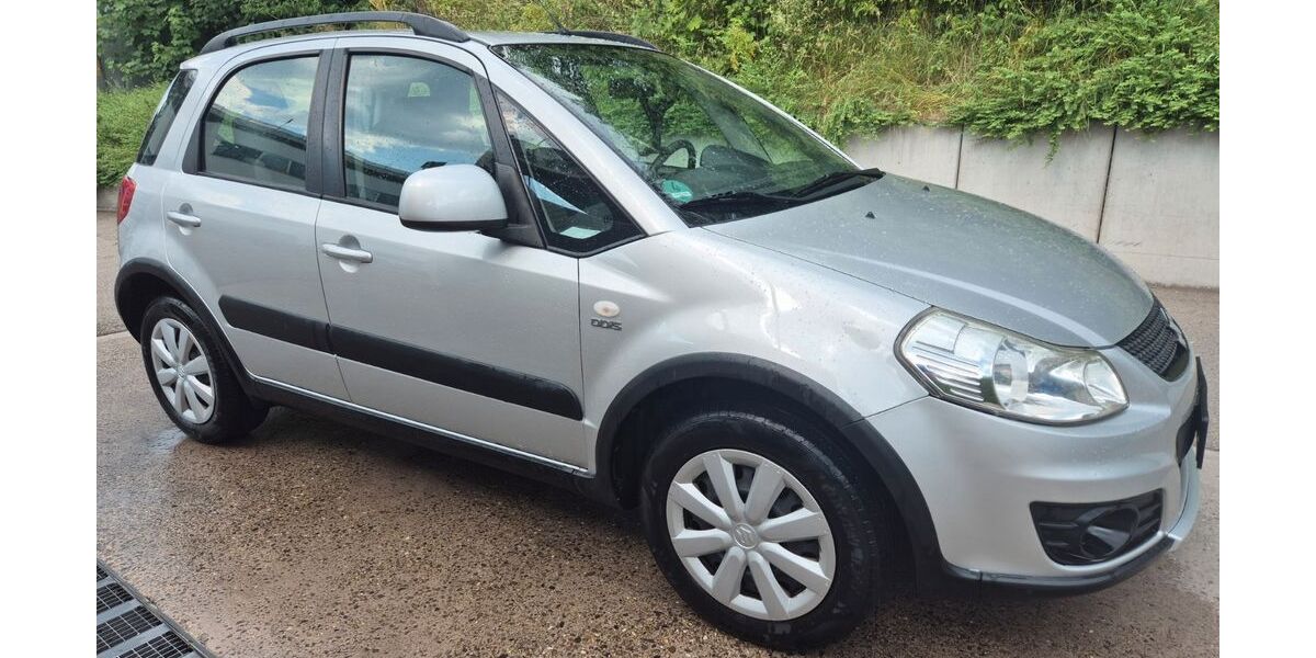 Suzuki SX4 149.900 km 5.999 &euro; Titisee-Neustadt 79822