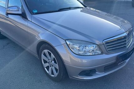Mercedes-Benz C 180 190.000 km 4.699 &euro; Oberndorf a.N. - Aistaig 78727