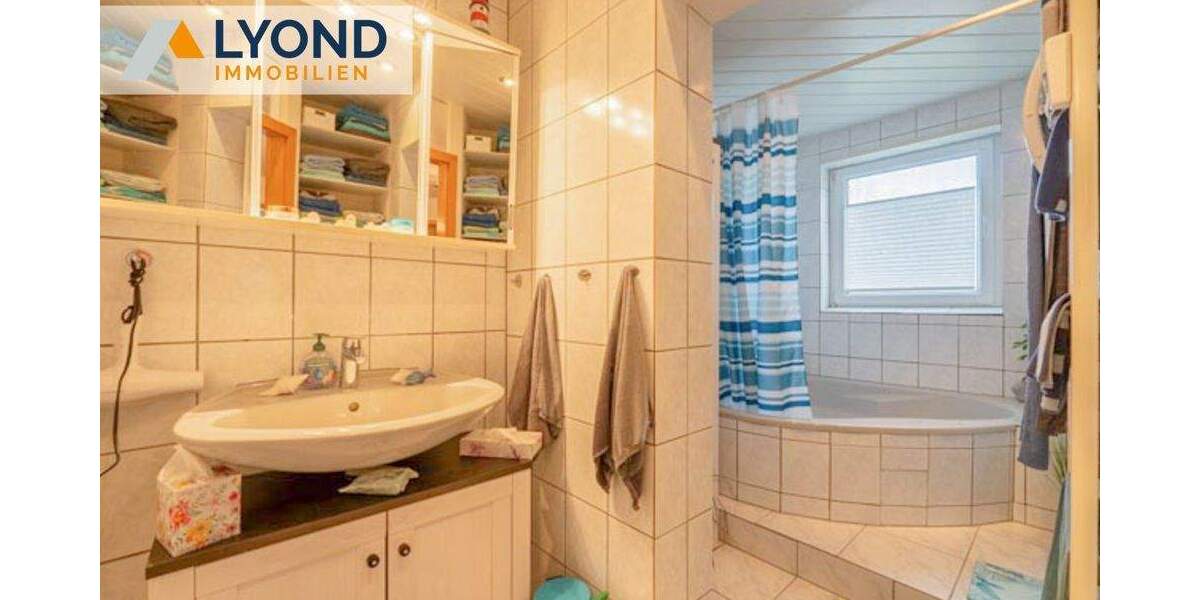 Etagenwohnung Zimmern ob Rottweil Zimmern - 5 Zimmer, 109 m&sup2;, 279.000&euro; | Angebot:25676926