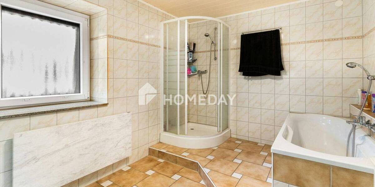 Einfamilienhaus Oberndorf am Neckar Altoberndorf - 5 Zimmer, 200 m&sup2;, 274.000&euro; | Angebot:25690648